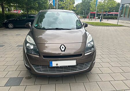 Renault Grand Scenic Dynamique dCi 130, 8-Fach, 7 Sitze