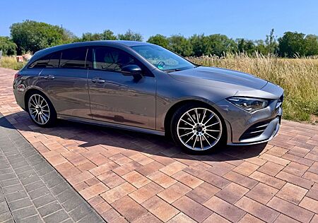 Mercedes-Benz CLA 250 Shooting Brake CLA 250 4MATIC Shooting Brake AMG
