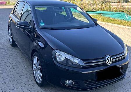 VW Golf Volkswagen 1.4 TSI 90 kW Comfortline