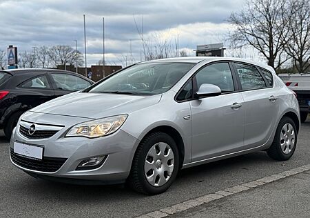 Opel Astra J 1.4 Edition / Scheckheft / Sitzheizung
