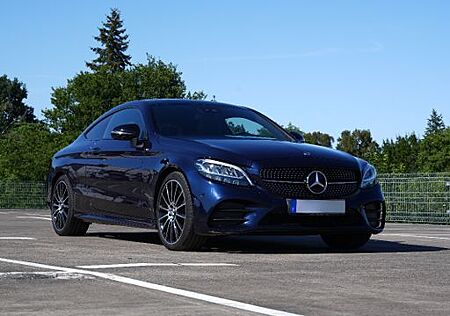 Mercedes-Benz C 220 d Autom. - AMG Line, Panorama Dach