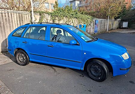 Skoda Fabia 1.4 16V Elegance Combi Elegance