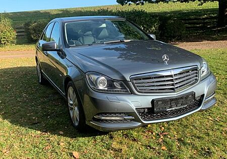 Mercedes-Benz C 180 ELEGANCE ELEGANCE