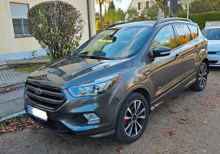 Ford Kuga 2,0 TDCi 4x4 132kW ST-Line PowerShift S...