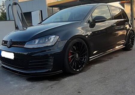 VW Golf Volkswagen 2.0 TSI DSG BMT GTI Performance GTI Per...