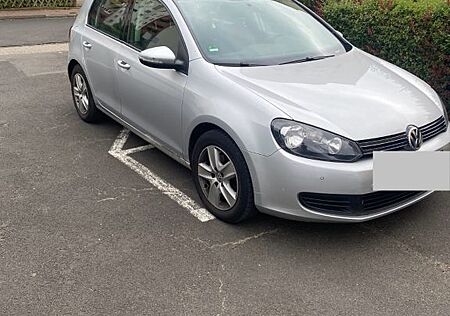 VW Golf Volkswagen 1.4 TSI 90 kW Highline Highline