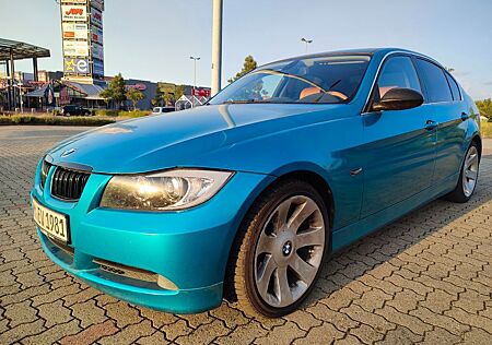 BMW 325i - Individual mit Zimt Leder