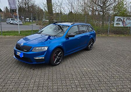 Skoda Octavia 2.0 TSI Green tec DSG RS Combi RS