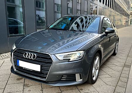 Audi A3 1.0 TFSI S tronic -