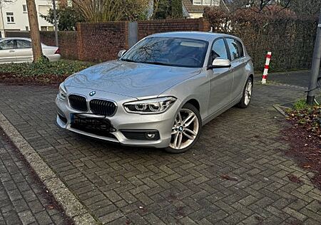 BMW 118i *Advantage* Allwetterreifen, M-Lenkrad