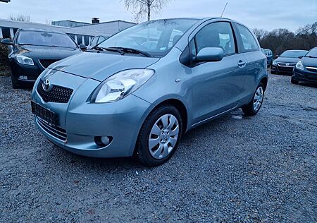 Toyota Yaris 1,0-l-VVT-i 1-HAND TÜV-NEU