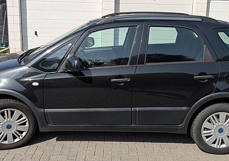 Fiat Sedici SUV 1.6 16V schwarz *HU 04/2026*