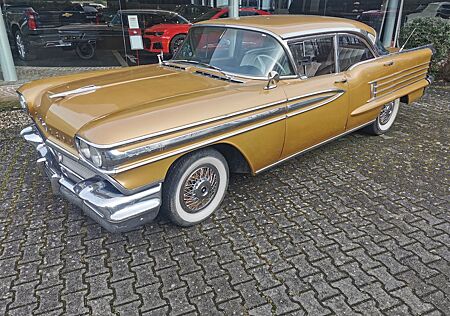 Oldsmobile Super 88 / Automatik 6.0 V8 / 4 Door / H-Zul.