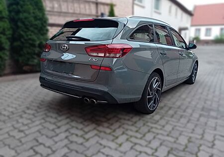 Hyundai i30 1.5 T-GDI Hybrid N Line DCT N Line