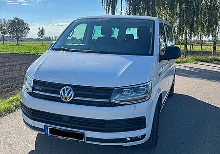 VW T6 Multivan Volkswagen Multivan T6 DSG 4Motion AHK ACC Scheckheft