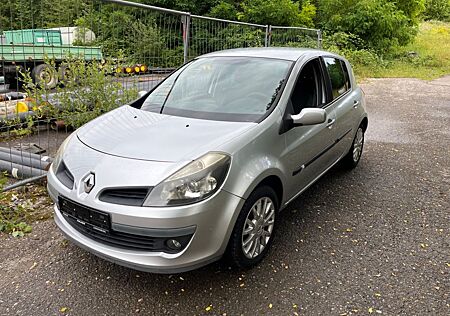 Renault Clio Expression 1.6 16V TÜV NEU / ZAHNRIEMEN NEU