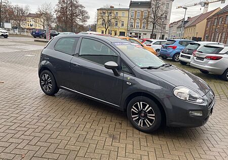 Fiat Punto Young, 1.Hd., Klima, Navi, 29.000KM,ALU