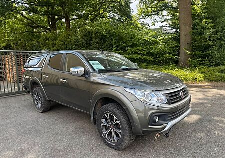 Fiat Fullback Double Cab LX Basis nur für denExport