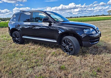 VW Touareg Volkswagen 3.0 V6 TDI Tiptronic Exclusive Editi...