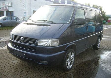 VW T4 Caravelle Volkswagen 2.5 TDI 75kW