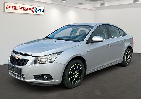 Chevrolet Cruze 1.6 LS