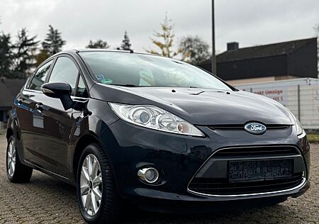 Ford Fiesta Ghia WENIG KM GARANTIE 1 HAND