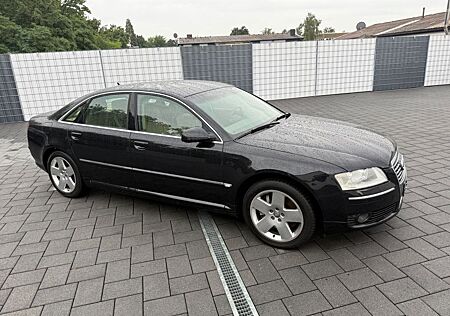 Audi A8 3.2 FSI
