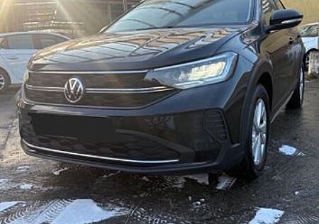 VW Taigo Volkswagen 1.0 TSI,110 PS,Kamera,NAVI,SHZ,AHK,TOPZUST