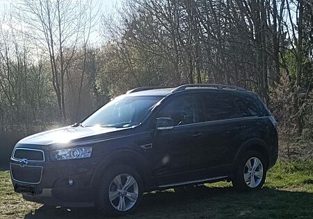 Chevrolet Captiva 2.2 LT 2WD 7-Sitzer LT