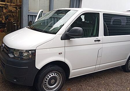 VW T5 Caravelle Volkswagen T5 BUS Diesel 9 Sitzplätze 1 Hand Zahnriemen NEU