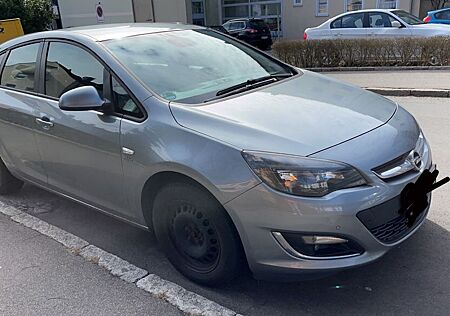 Opel Astra 1.4 Turbo 88 kW