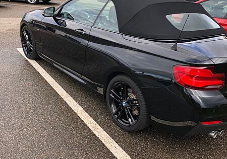 BMW 220i Steptronic Cabrio M Sport M Sport