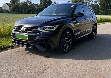 VW Tiguan Volkswagen 2.0 TSI OPF DSG 4MOTION R R