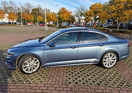 VW Passat Volkswagen 2.0 TDI SCR 176kW DSG 4MOTION Highlin...