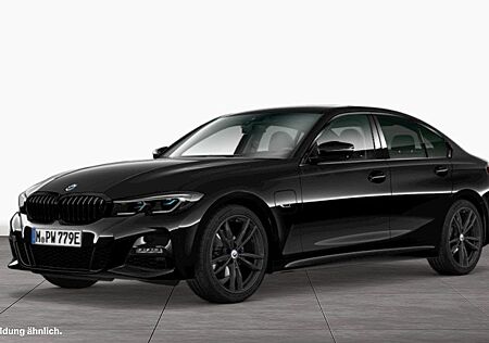 BMW 330e Limousine M Sport Head-Up DAB WLAN Shz