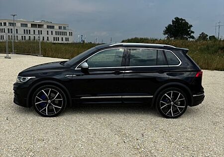 VW Tiguan Volkswagen 2.0 TSI OPF DSG 4MOTION R R