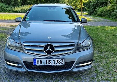 Mercedes-Benz C 220 CDI BlueEFFICIENCY -