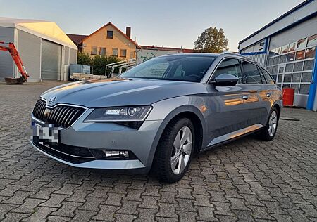 Skoda Superb 1.8 TSI Style Combi Style