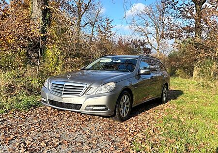 Mercedes-Benz E 250 CDI T BlueEFFICIENCY Autom. -