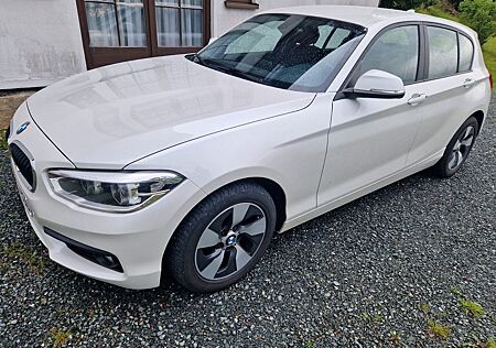BMW 118d xDrive Advantage Advantage