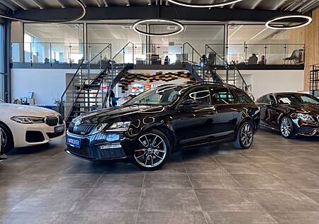 Skoda Octavia Combi RS 4x4 *PANO*NAVI*STANDHEIZUNG*AHK