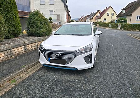 Hyundai Ioniq 1.6l GDi HYBRID Premium 8fach Bereifung