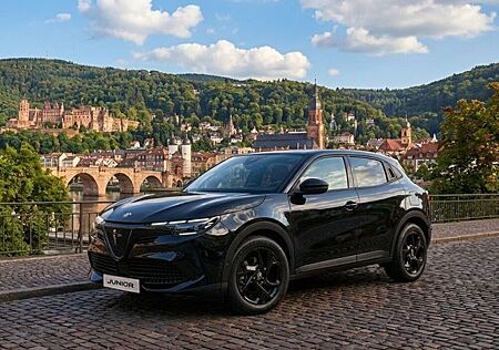 Alfa Romeo Junior Ti mit Techno Paket
