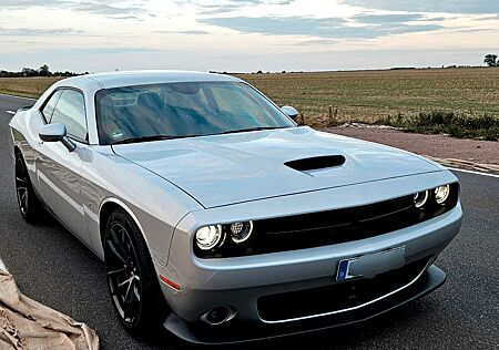 Dodge Challenger V8, EU Fahrzeug, Klappen-AGA, LPG