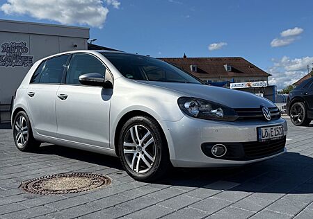 VW Golf Volkswagen 1.4 TSI 90 kW Comfortline