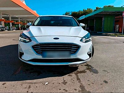 Ford Focus 1,0 EcoBoost Hybrid 114kW Titanium Tit...
