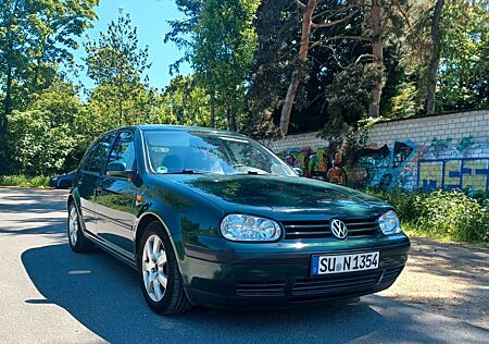 VW Golf Volkswagen 1.4 Basis Basis