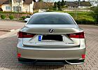 Lexus IS 300 300h Automatik -