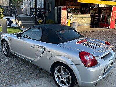 Toyota MR 2 1.8 VVT-i Facelift Manual