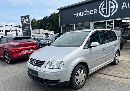 VW Touran Volkswagen Conceptline 7 Sitzer